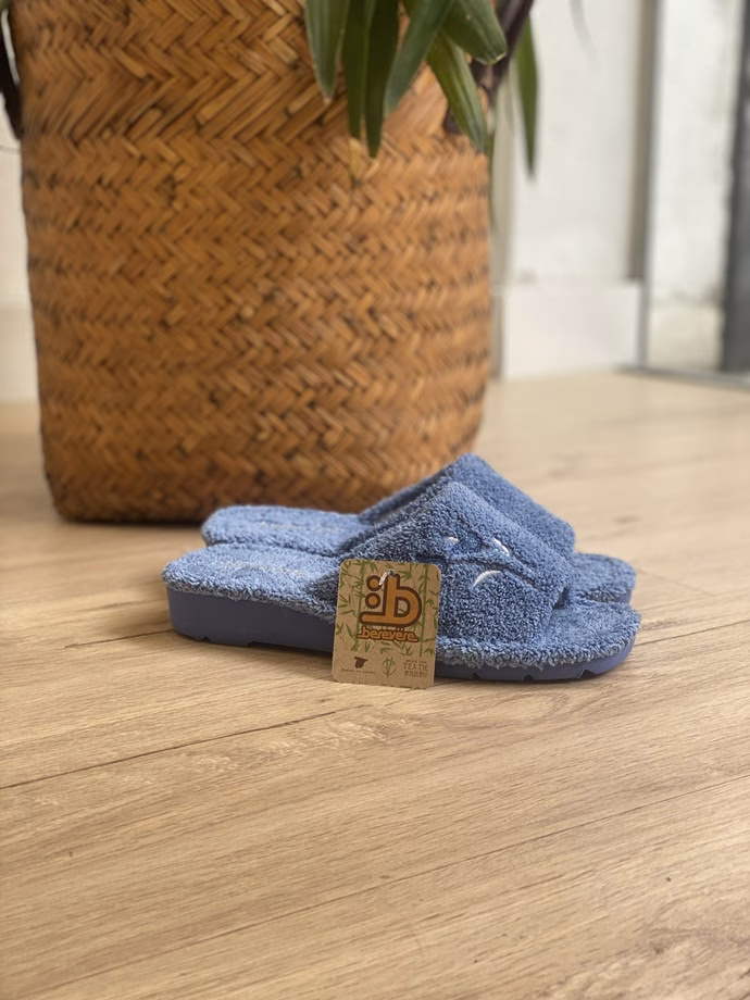 zapatilla de estar por casa berevere