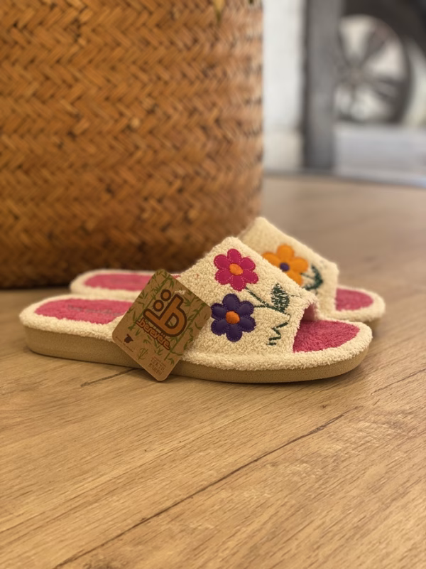 Zapatilla estar por casa Berevere